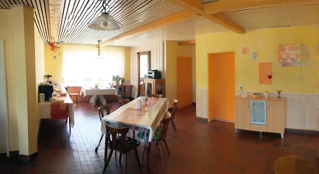 Gasthof Und Pension Mainzer Rad Швецинген Екстериор снимка